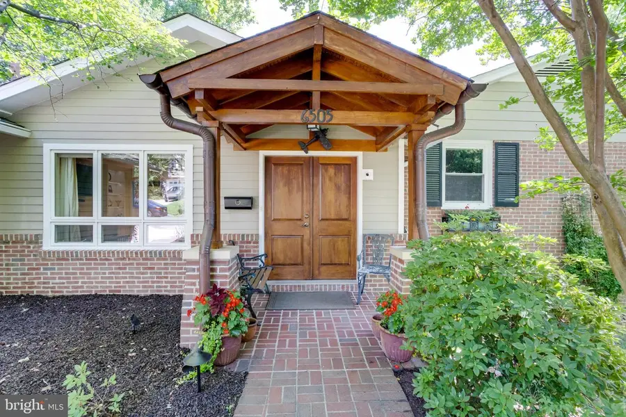6505 Blue Wing Dr, Alexandria, VA 22307 - #3