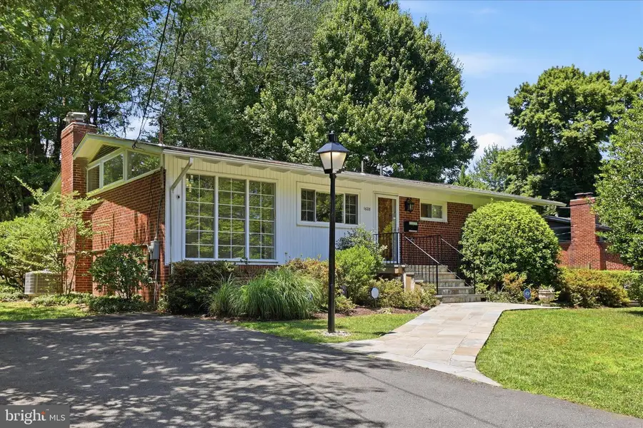 1608 Westmoreland St, McLean, VA 22101 - #2
