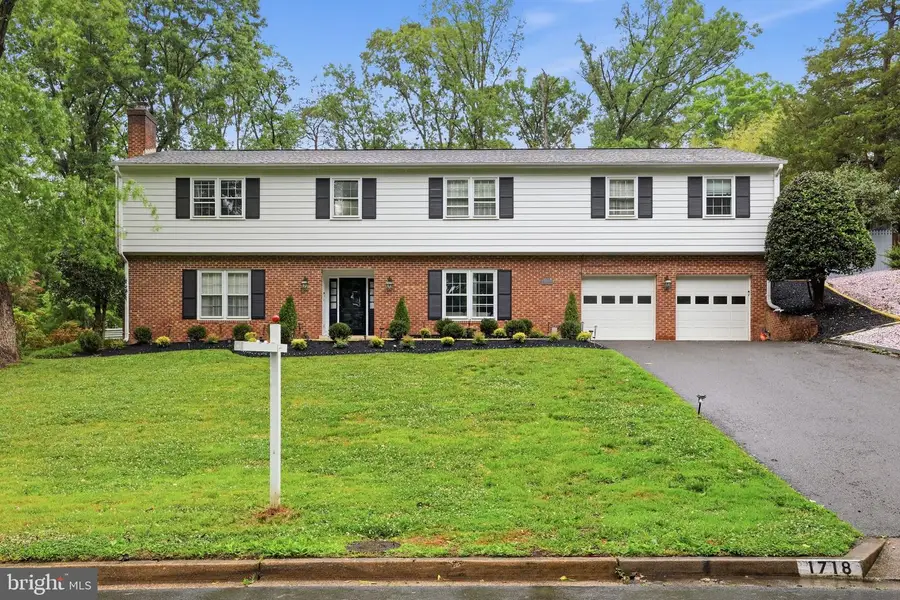 1718 Hollinwood Dr, Alexandria, VA 22307 - #3