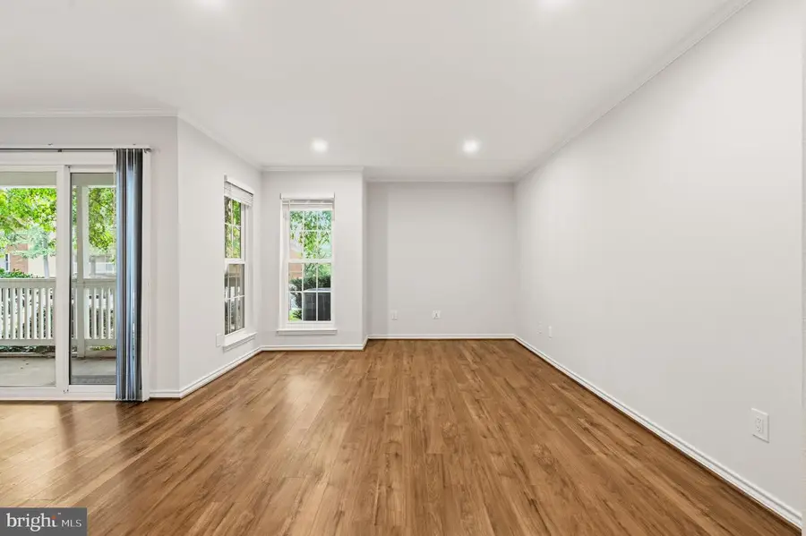 1521 Lincoln Way #104a, McLean, VA 22102 - #3