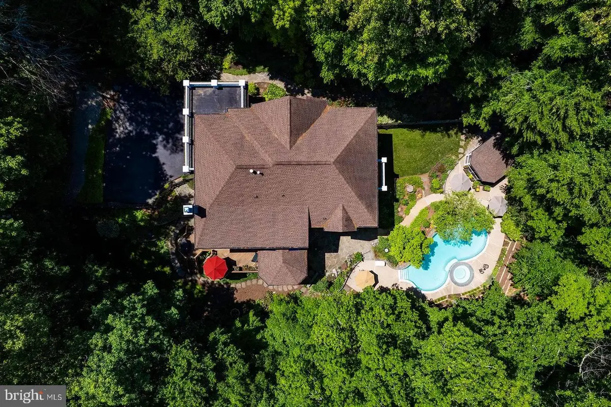 8615 Hampton Way, Fairfax Station, VA 22039 - #1