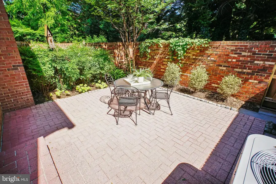7337 Lewinsville Park Ct, McLean, VA 22101 - #3
