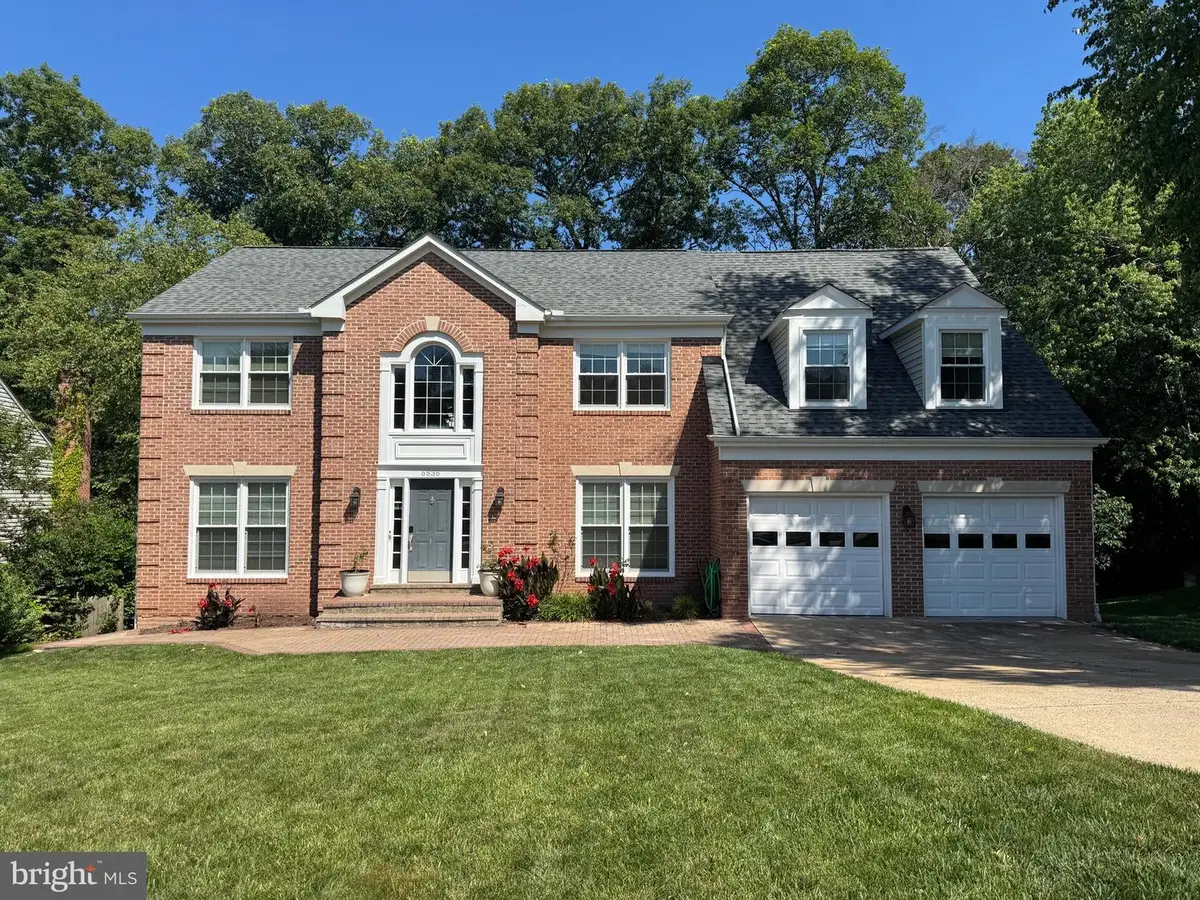6836 Compton Heights Cir, Clifton, VA 20124 - #1