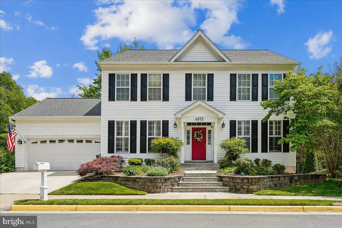 6859 Colonel Taylor Ln, Centreville, VA 20121 - #1