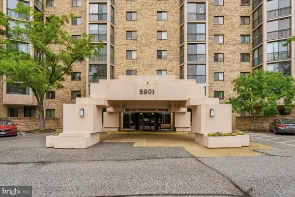 5901 Mount Eagle Dr #104, ALEXANDRIA, VA 22303