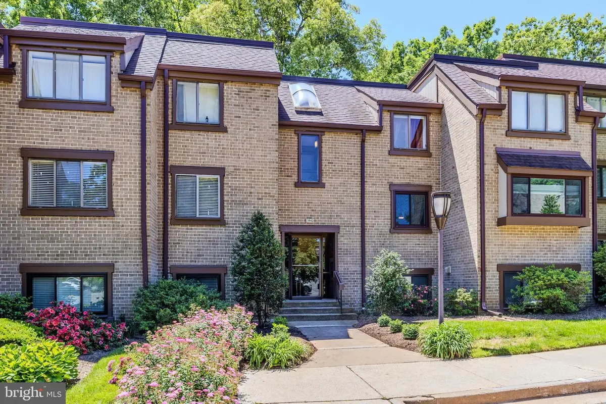 1643 Parkcrest Cir #7c/201, Reston, VA 20190 - #1