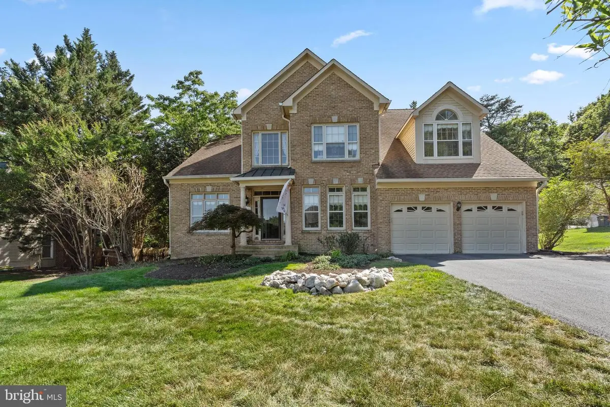 8708 Cross Chase Cir, Fairfax Station, VA 22039 - #1