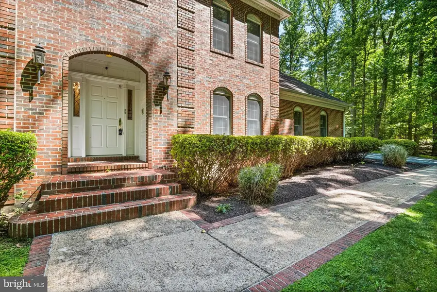 700 Running Brook Dr, Great Falls, VA 22066 - #3