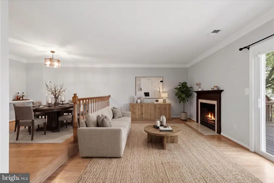 6050 Heatherwood Dr, Alexandria, VA 22310 - #3