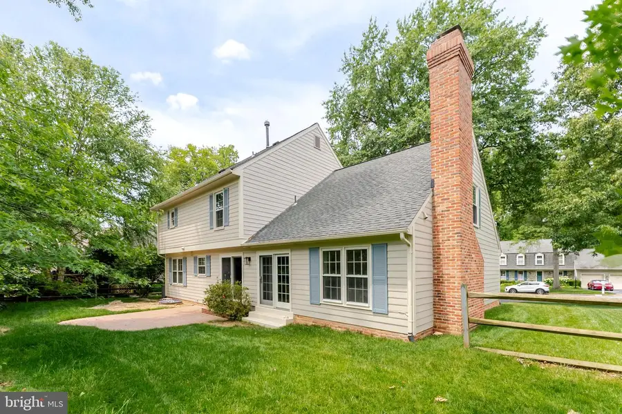 9109 Parliament Dr, Burke, VA 22015 - #3