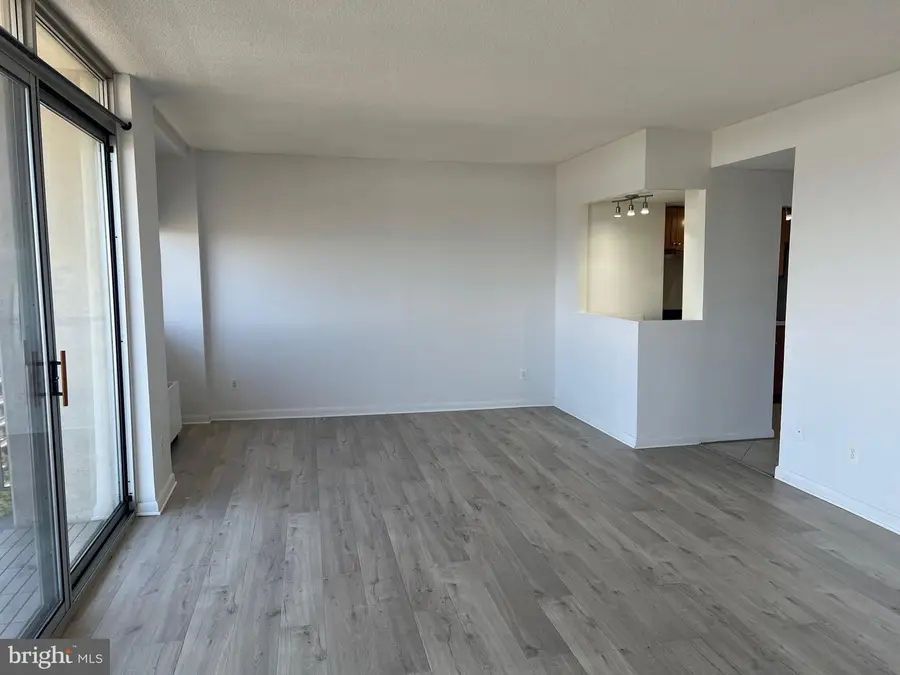 2059 Huntington Ave #1601, Alexandria, VA 22303 - #2