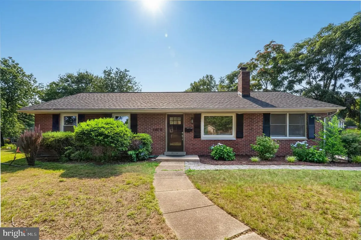 6101 Tonto Ct, Alexandria, VA 22312 - #1
