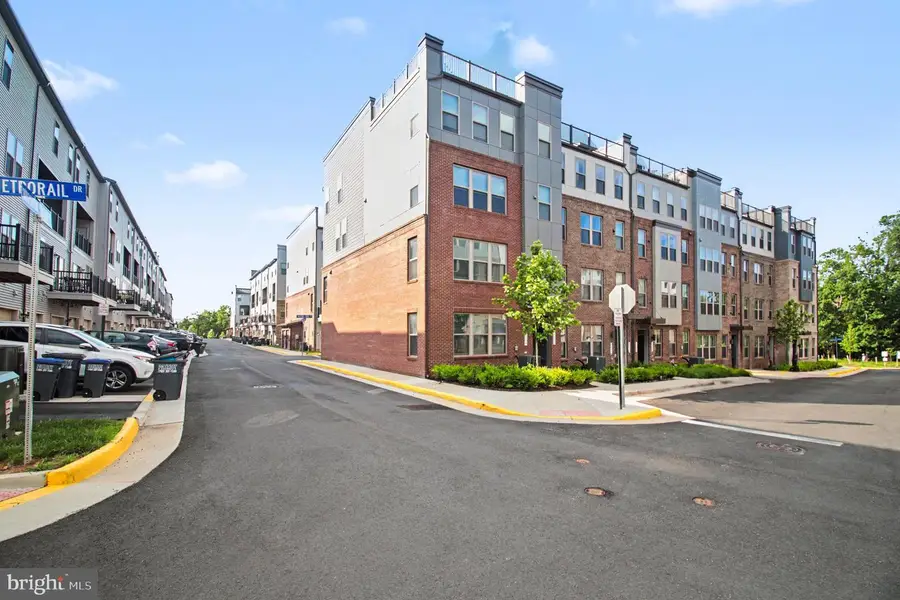 2430 Silver Line Aly, Herndon, VA 20171 - #3