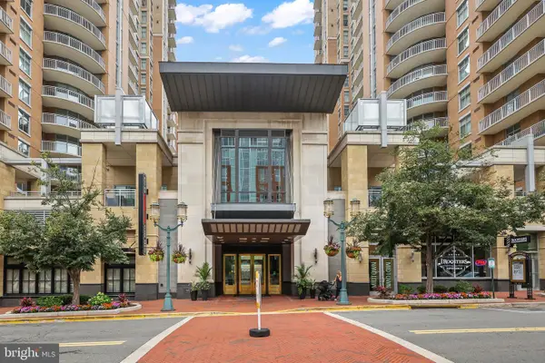 11990 Market St #704, RESTON, VA 20190