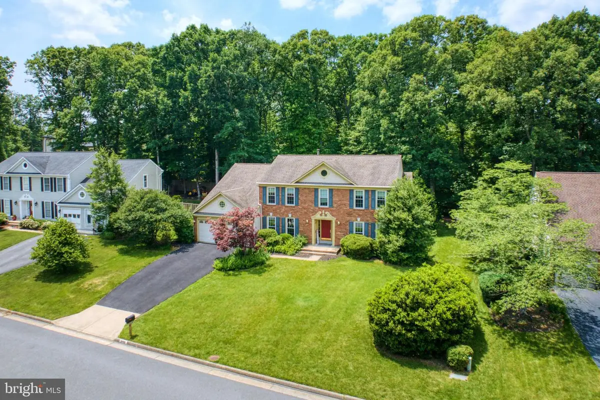 8722 Foxhall Ter, Fairfax Station, VA 22039 - #1