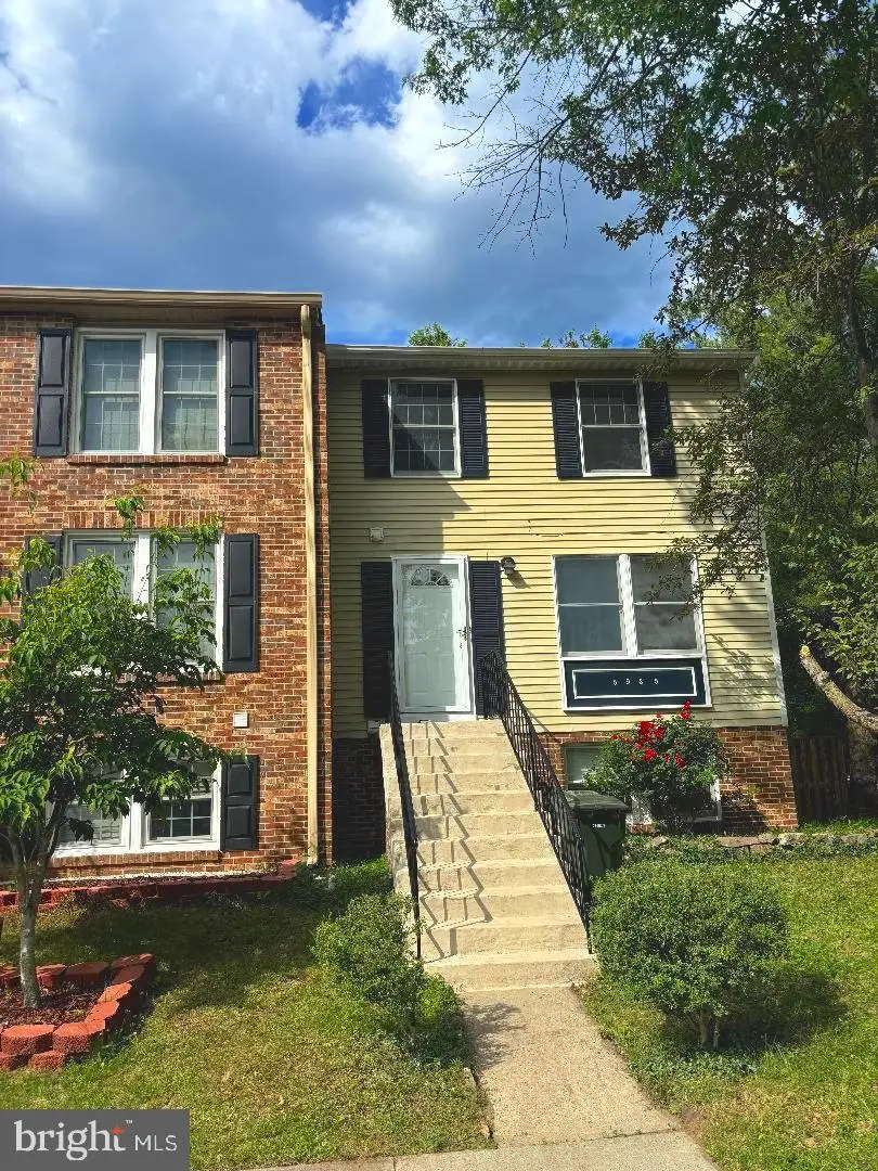 5935 Spruce Run Ct, Centreville, VA 20121 - #2