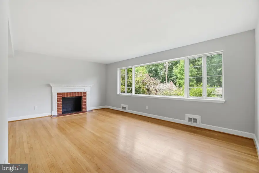 7005 Raleigh Rd, Annandale, VA 22003 - #3