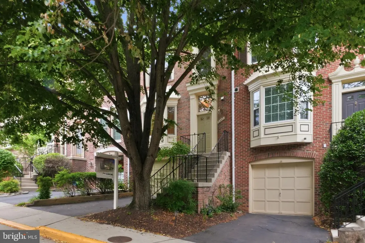 6537 Milva Ln, Springfield, VA 22150 - #1