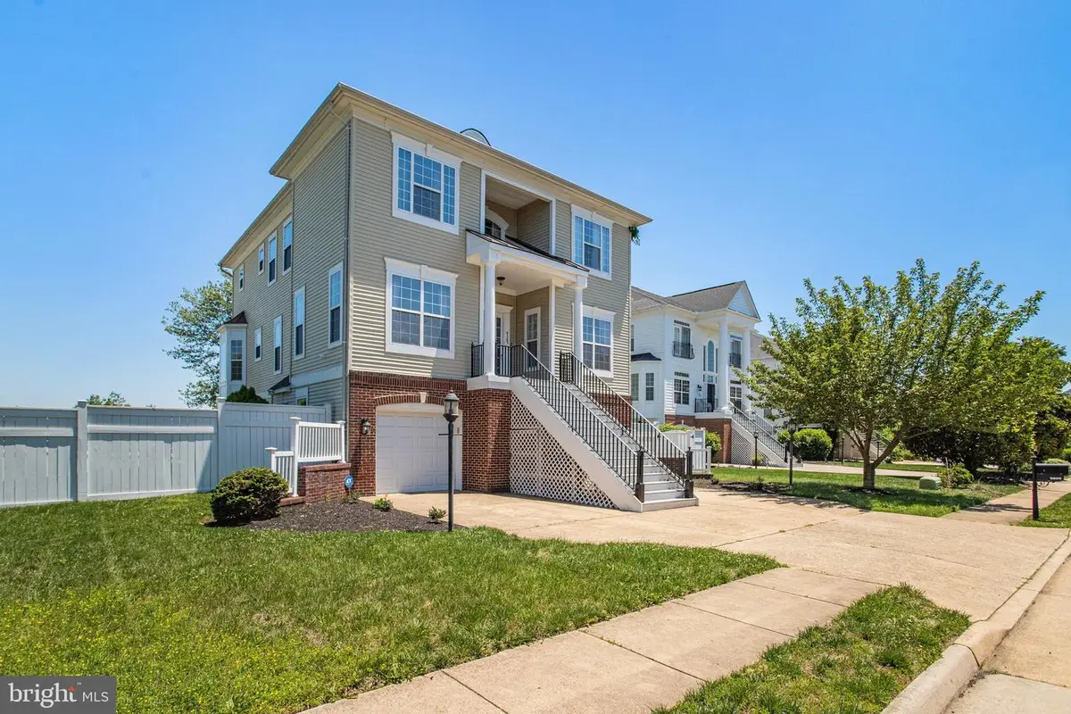 9205 Haines Dr, Lorton, VA 22079 - #1