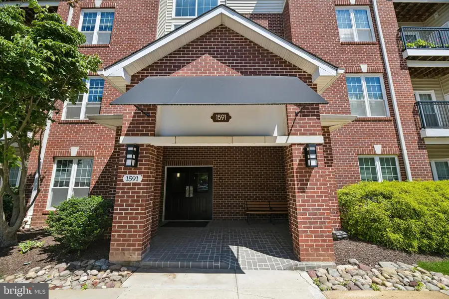 1591 Spring Gate Dr #3311, McLean, VA 22102 - #3