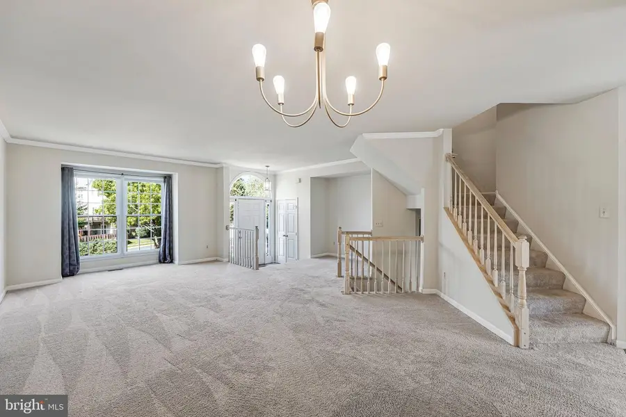 7059 Kings Manor Dr, Alexandria, VA 22315 - #3