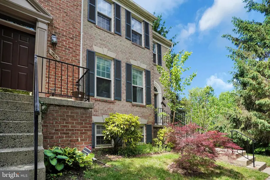12300 Quiet Hollow Ct, Fairfax, VA 22033 - #2