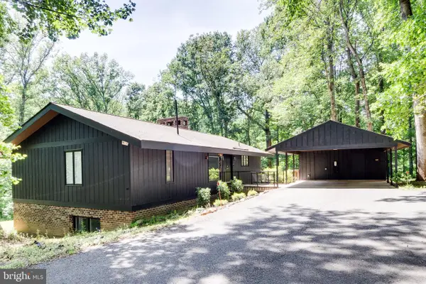 10236 Lawyers Rd, VIENNA, VA 22181