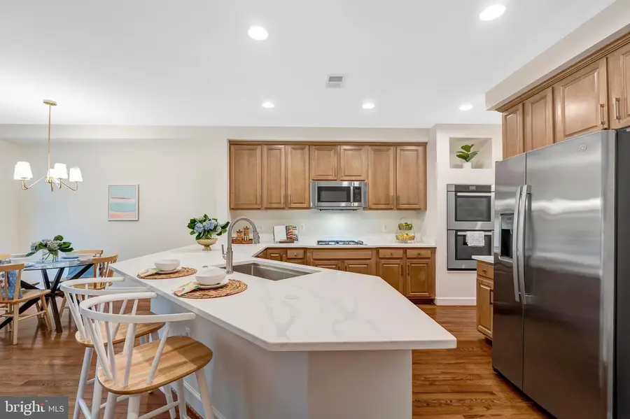 104 Herndon Mills Circle, Herndon, VA 20170 - #2