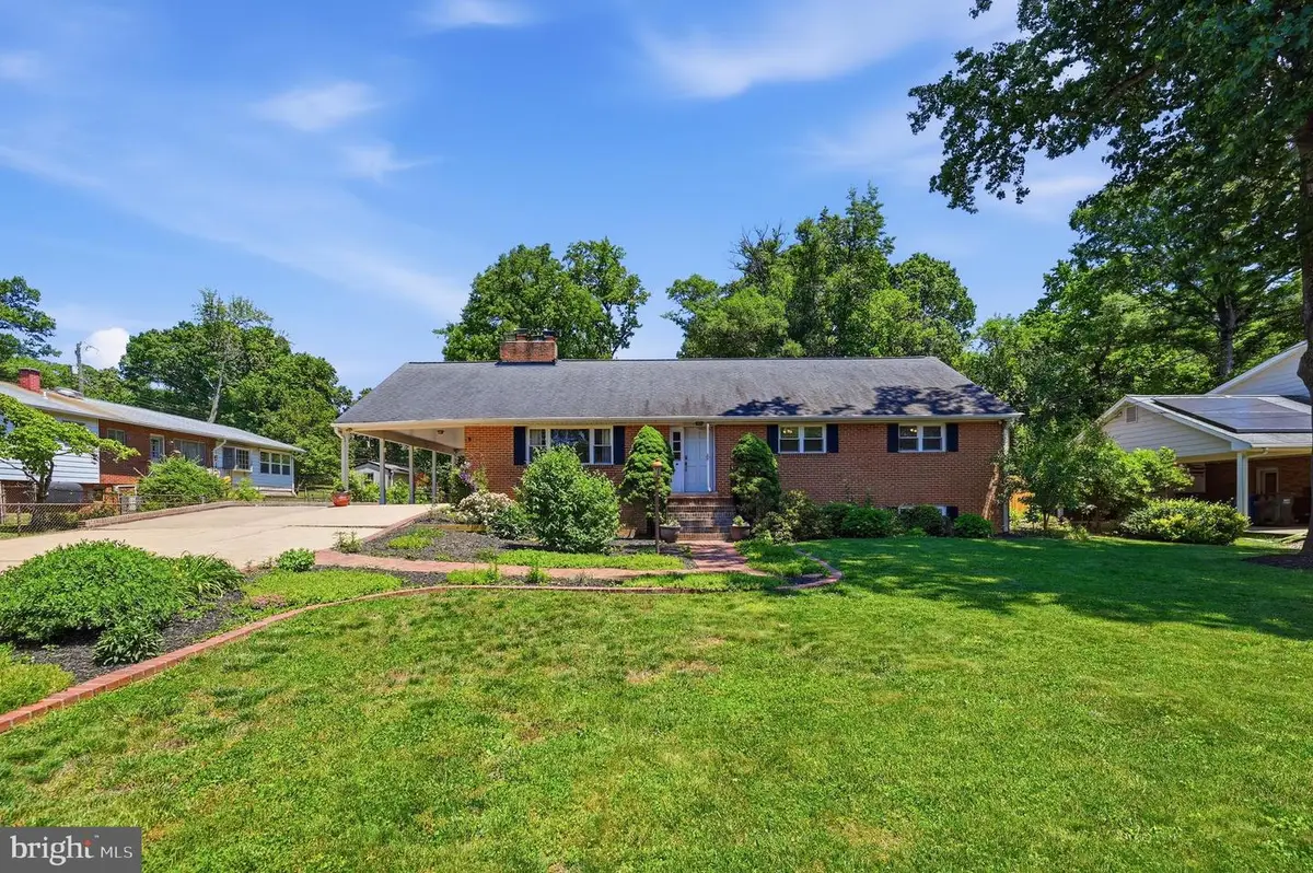 8523 Springman St, Alexandria, VA 22309 - #1