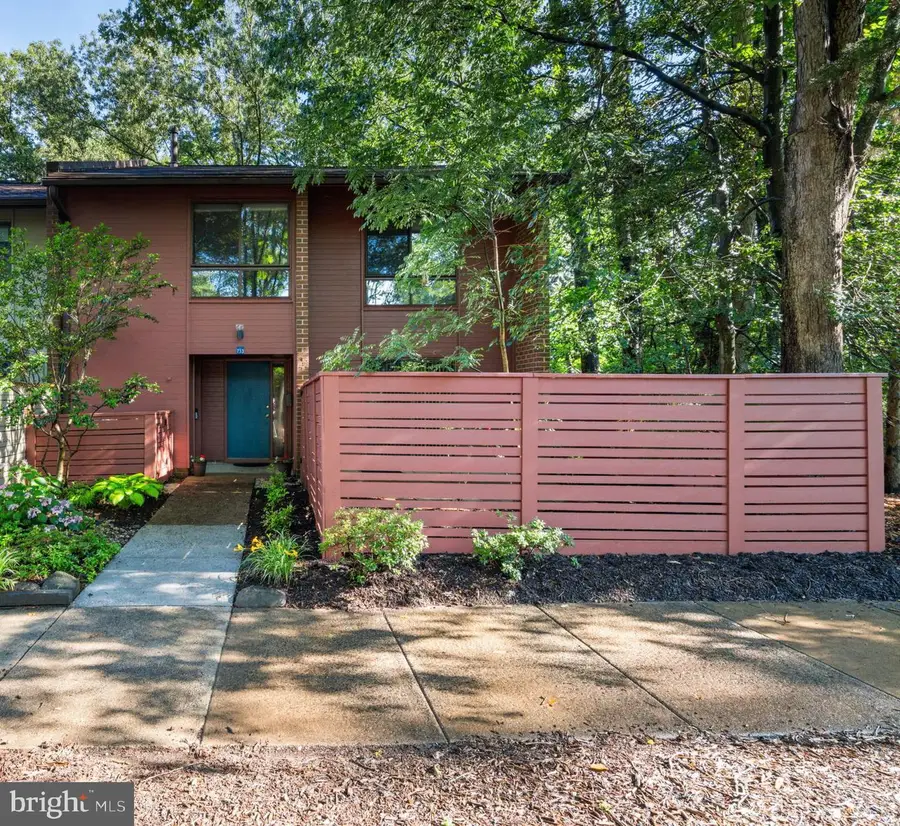 11733 Indian Ridge Rd, Reston, VA 20191 - #3