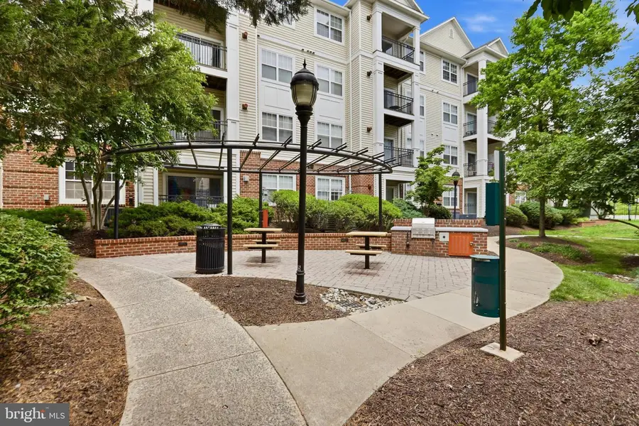 12913 Centre Park Cir #405, Herndon, VA 20171 - #2