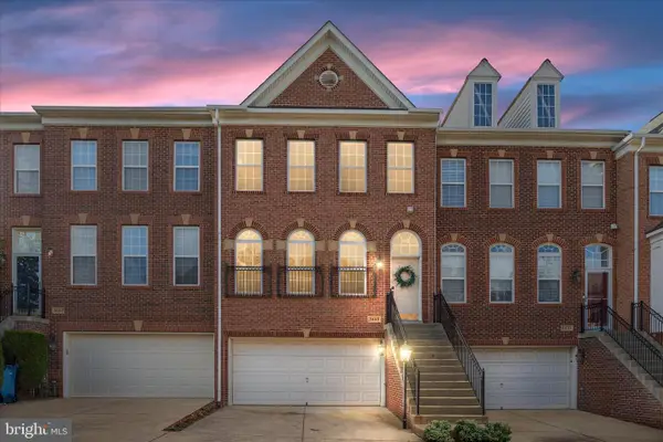 5669 Faircloth Ct, CENTREVILLE, VA 20120