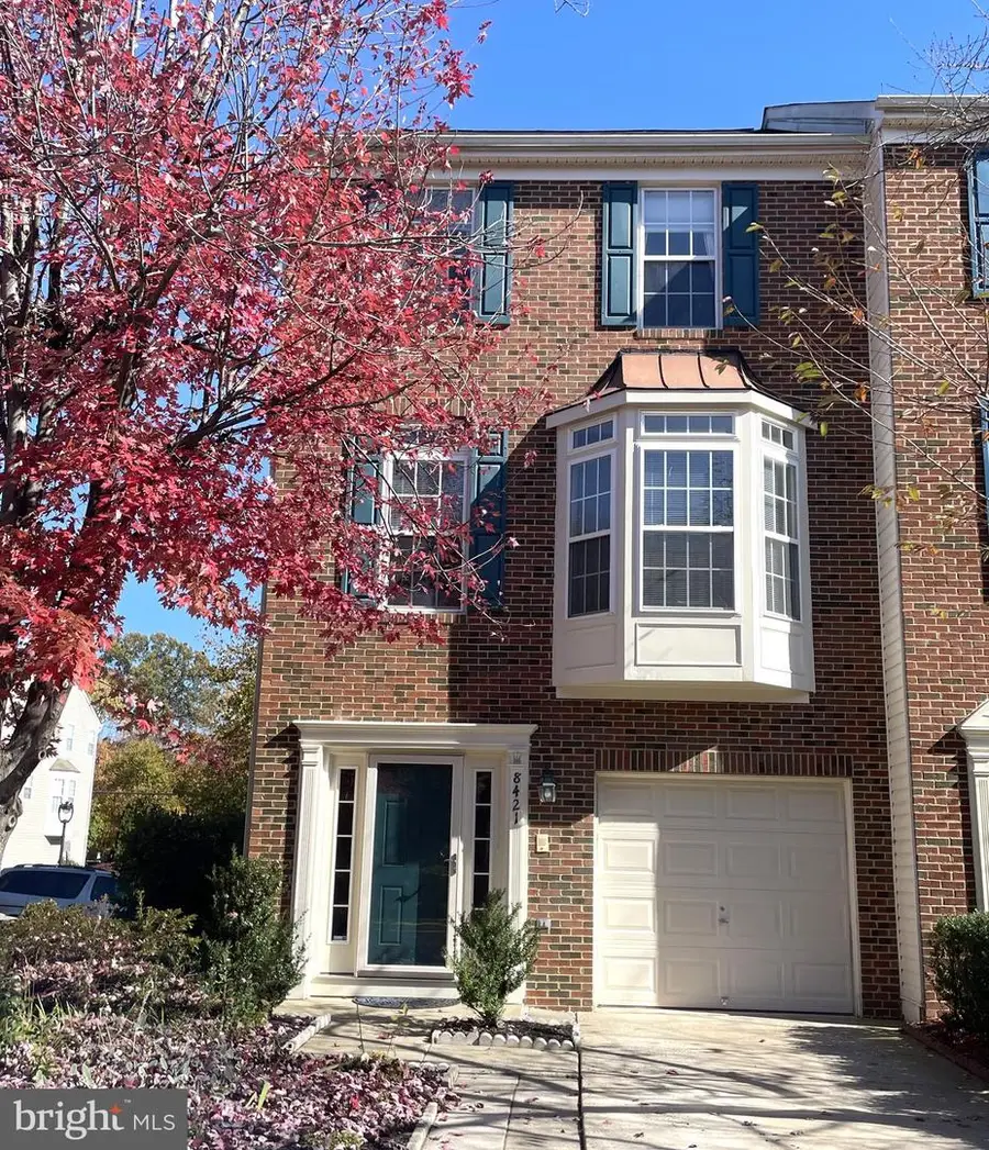 8421 Hallie Rose St, Alexandria, VA 22309 - #3