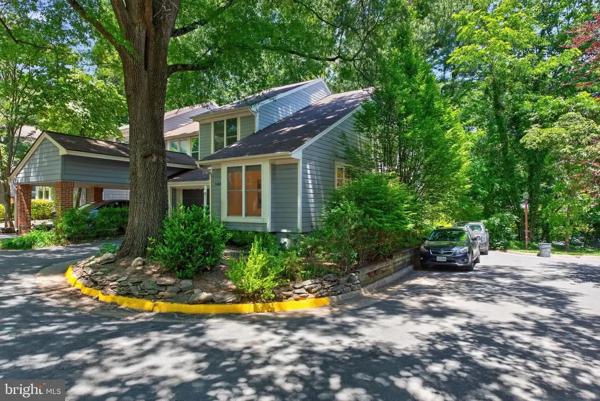 1605 Apricot Ct, Reston, VA 20190 - #1