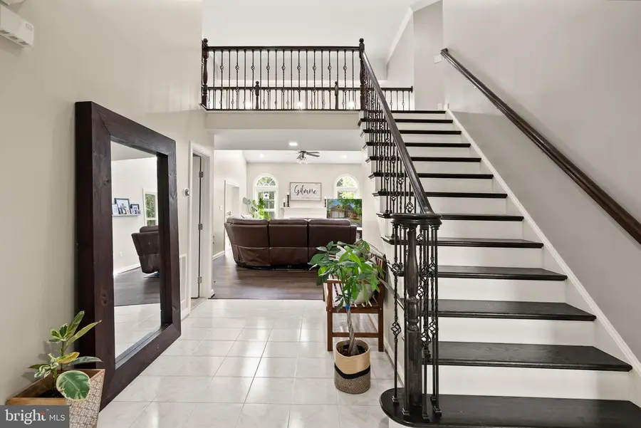 15445 Martins Hundred Dr, Centreville, VA 20120 - #3