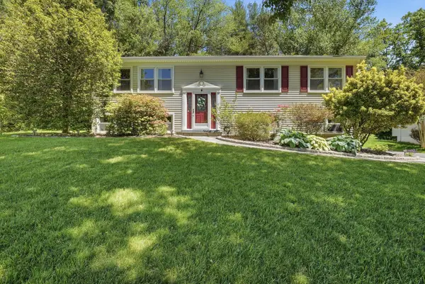 1811 Cranberry Ln, RESTON, VA 20191