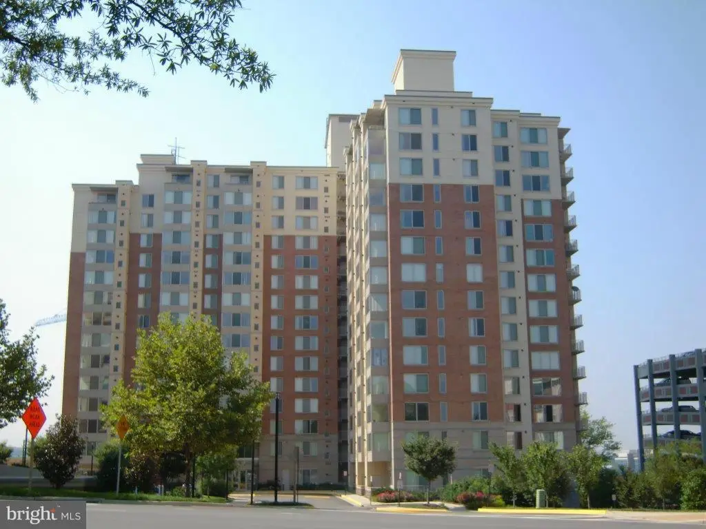 2726 Gallows Rd #1405, Vienna, VA 22180 - #1