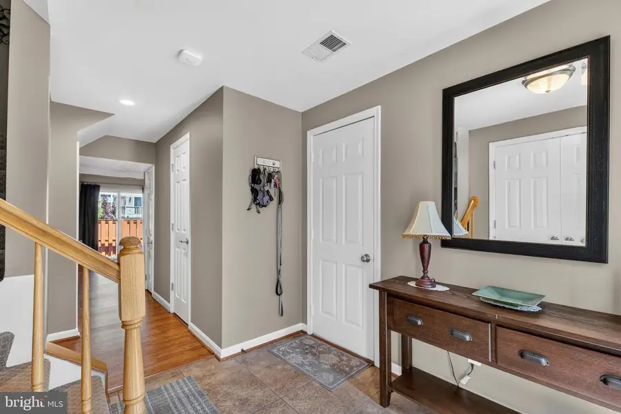 13830 Bridlington Ct, Centreville, VA 20120 - #3