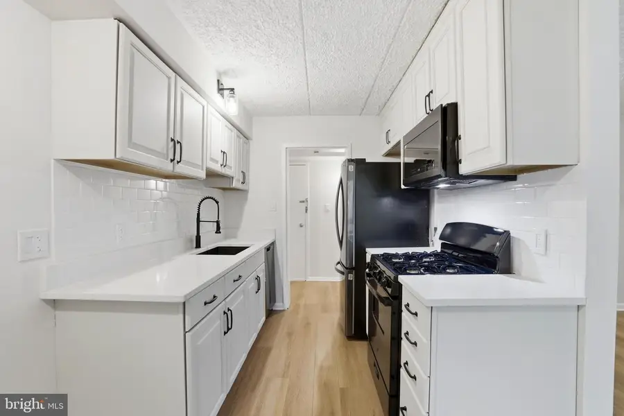 2313 Freetown Ct #20/11c, Reston, VA 20191 - #2