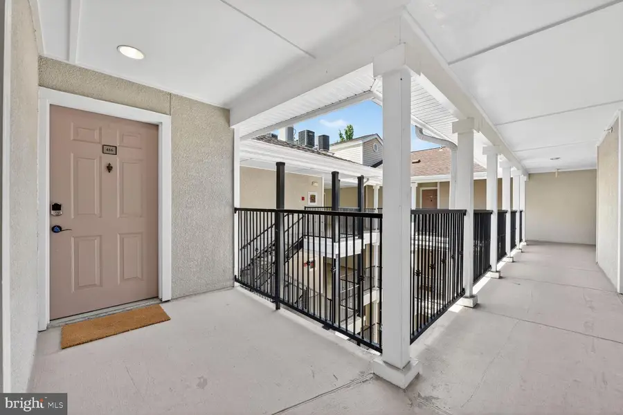 1524 Lincoln Way #416, McLean, VA 22102 - #2