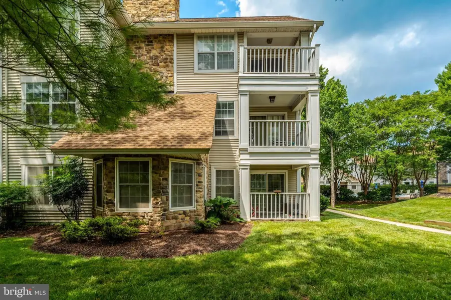5632 Willoughby Newton Dr #13, Centreville, VA 20120 - #2