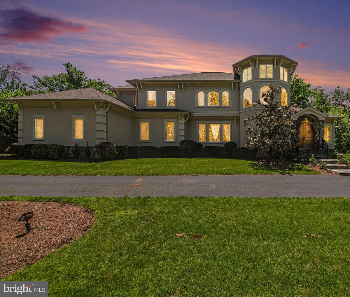 5985 Saint Catherines Ln, Lorton, VA 22079 - #1