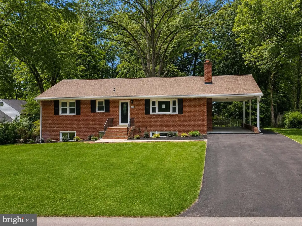 3214 Chichester Ln, Fairfax, VA 22031 - #1