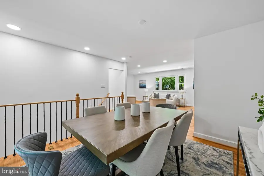 3214 Chichester Ln, Fairfax, VA 22031 - #3