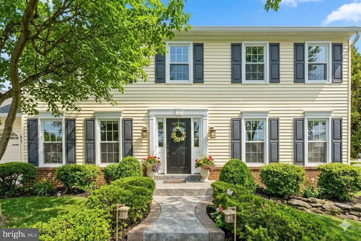 15206 Bannon Hill Ct, Chantilly, VA 20151 - #1