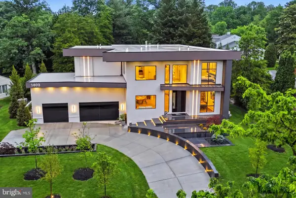 1803 Dumbarton St, MCLEAN, VA 22101