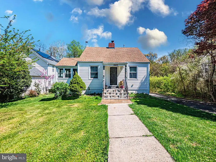 2923 Fairhill Rd, Fairfax, VA 22031 - #2