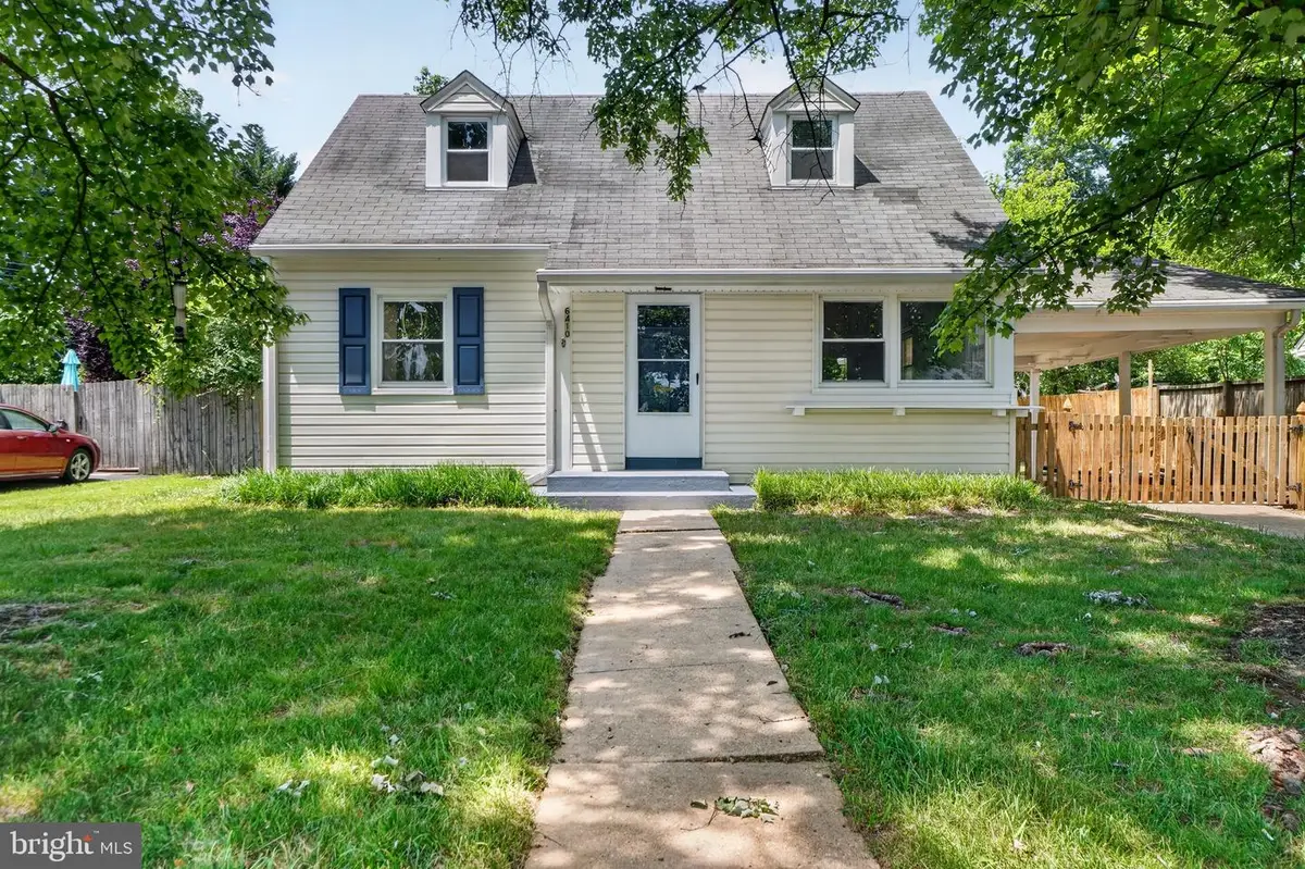 6410 Cavalier Dr, Alexandria, VA 22307 - #1