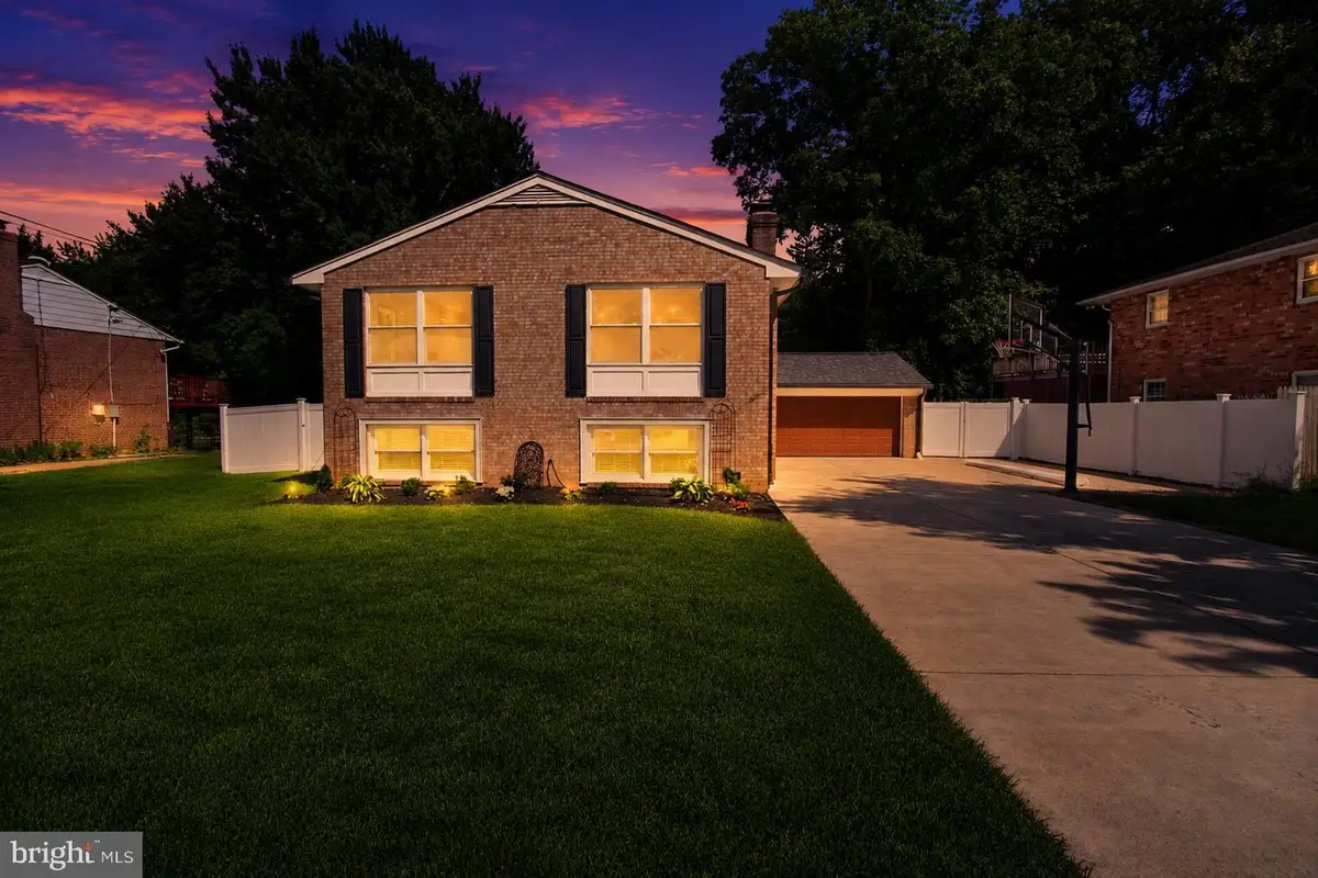 9009 Mears St, Fairfax, VA 22031 - #1