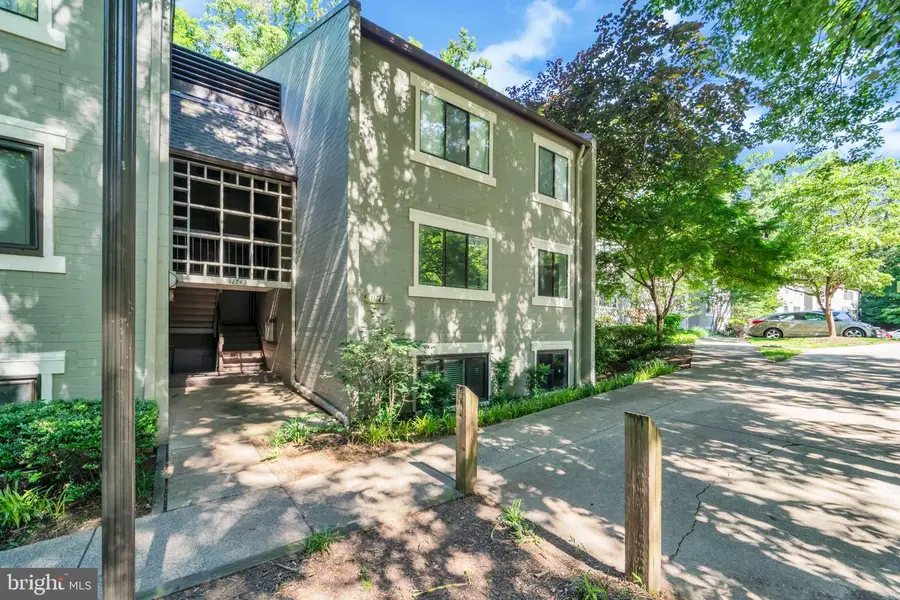 11743 Ledura Ct #104, Reston, VA 20191 - #3